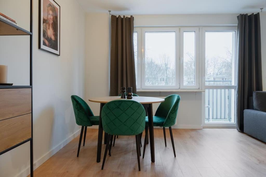 Warsaw Concierge Niska Appartement Buitenkant foto